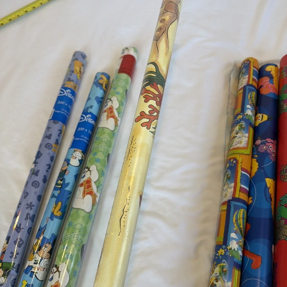 Vintage‎ Mickey Mouse Pluto Barney Sesame Street Frosty The Snowman And Others